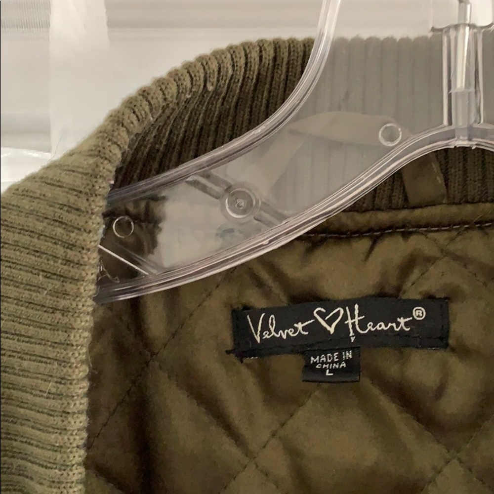 Bomber Jacket - Picture 2 of 3